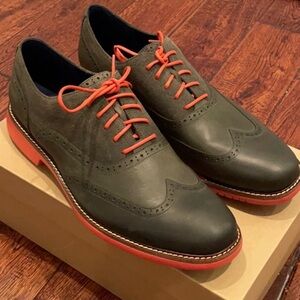 Cole Haan “Great Jones” Wingtip Oxfords sz 10. Excellent condition, no box